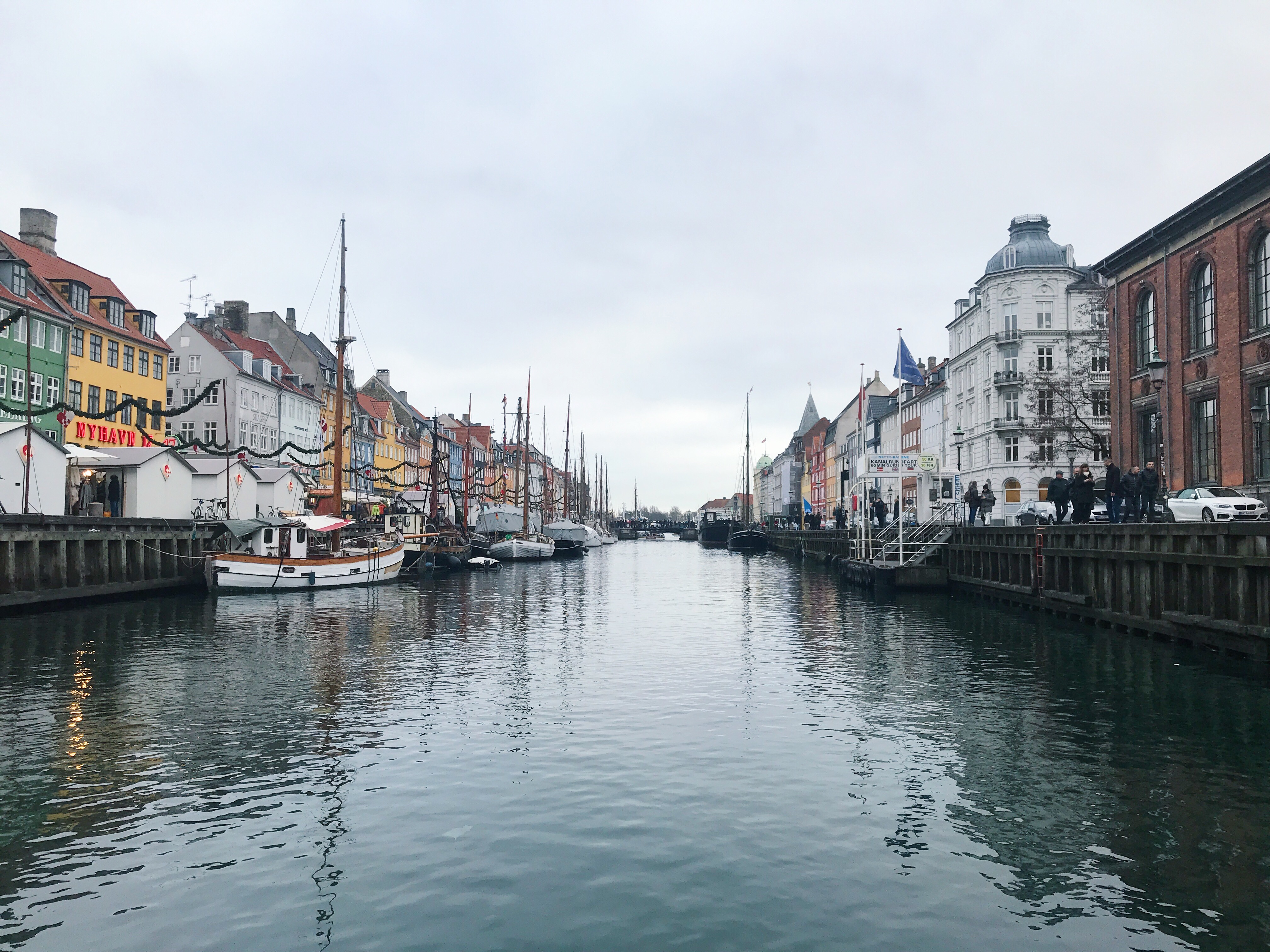 Copenhagen Travel Guide - Tips for visiting Copenhagen in Winter // What to see, what to eat, and what to skip - ew & pt